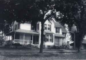 The Crossman House in 1923.